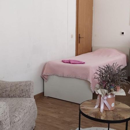 Apartmani Luna Baška Voda Exterior foto
